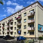 Central Warsaw Apartment - Great Location- City Center - Orla